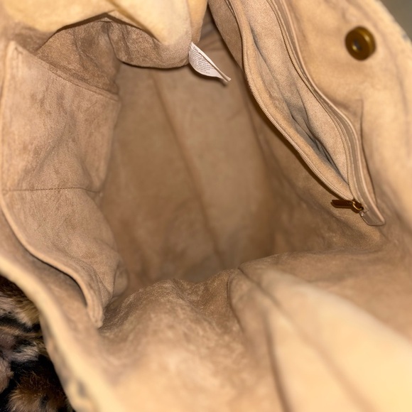 Steve Madden Metallic Leopard Slouch Bag Set - Picture 3 of 5